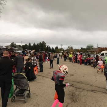 Trunk or treat 4