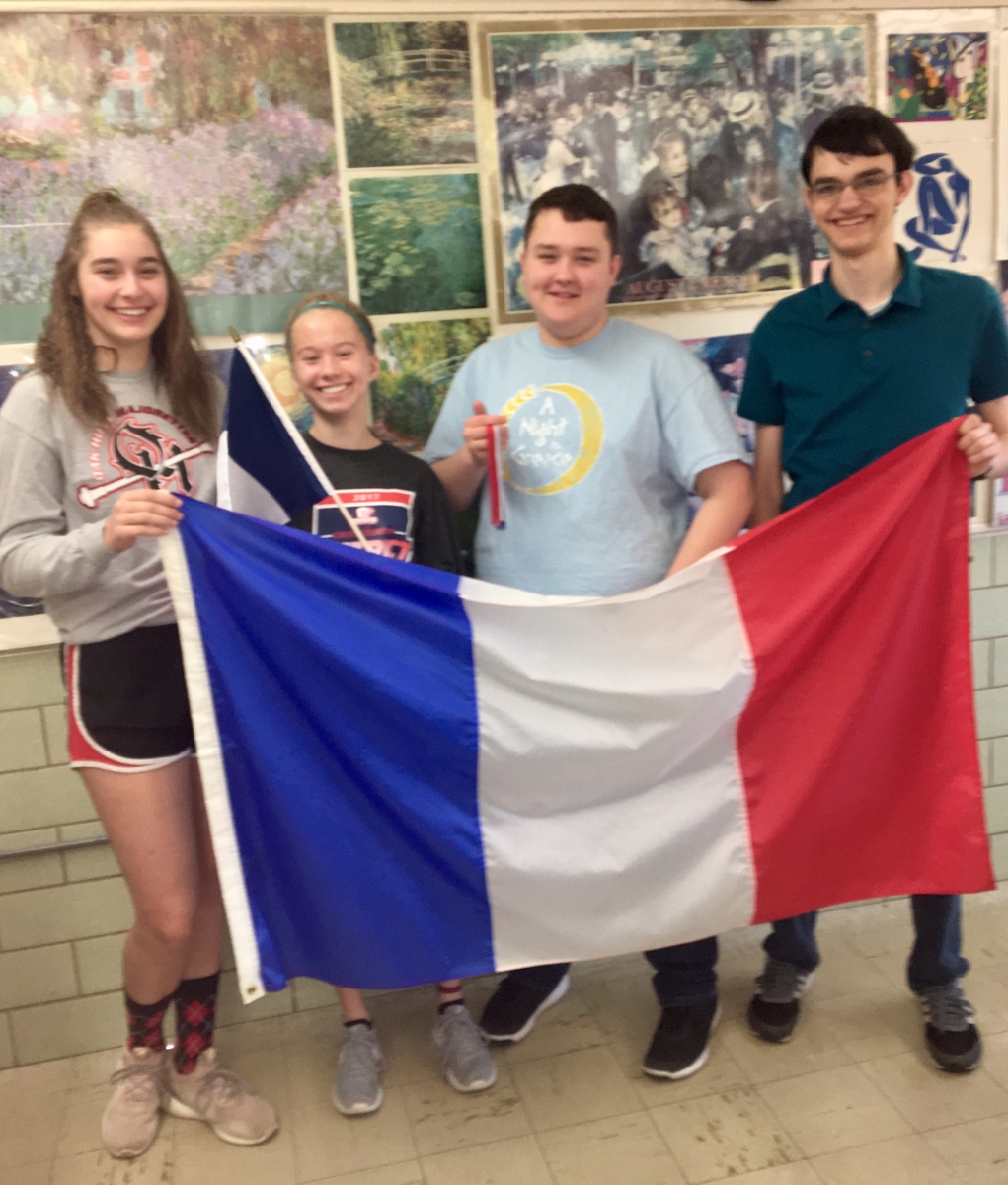 Students with flag of France